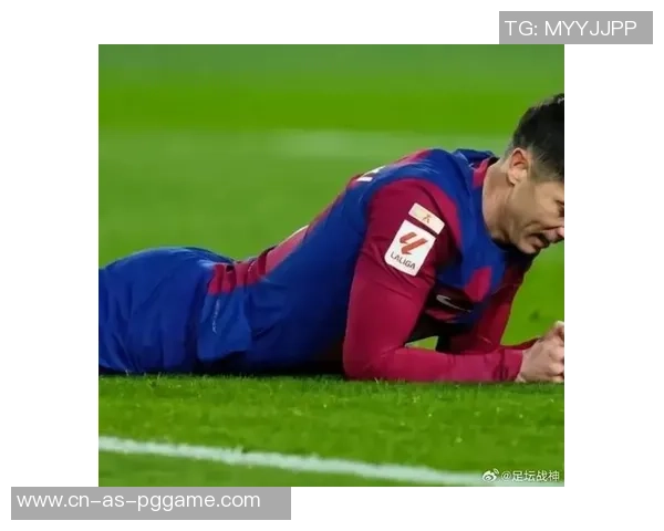 37岁巨星莱万：9场竞赛轰进7球，巴萨锋线不缺梅西